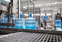 SE SOLICITA VENDEDOR PARA EMBOTELLADORA – CON LICENCIA
