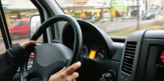 SE REQUIERE CHÓFER B2 /B3 DE VEHÍCULOS PESADOS