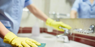 SE REQUIERE OPERARIA DE LIMPIEZA (DISPONIBILIDAD INMEDIATA)