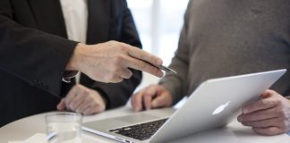SE SOLICITA ASESOR DE VENTAS (SALARIO + COMISIONES)