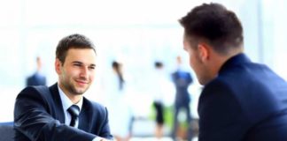 SE SOLICITA VENDEDOR/A PARA JORNADA COMPLETA