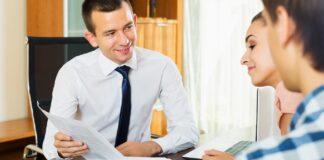 SE INCORPORA ASESOR DE VENTAS PARA RECONOCIDA EMPRESA (HORARIO DE TIEMPO COMPLETO)