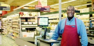 RECONOCIDA EMPRESA INCORPORA CAJERO/A TEMPORAL PARA TIEMPO COMPLETO (BRINDAR UN EXCELENTE SERVICIO Y ATENCIÓN AL CLIENTE)