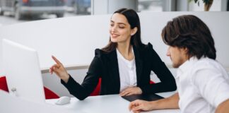 RECONOCIDA EMPRESA REQUIERE VENDEDOR PARA TIEMPO COMPLETO
