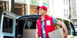 SE REQUIERE MENSAJERO PARA TRABAJAR DE INMEDIATO
