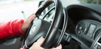 ESTAMOS BUSCANDO CHÓFER CON LICENCIA B1 URGENTEMENTE, JORNADA DE TIEMPO COMPLETO