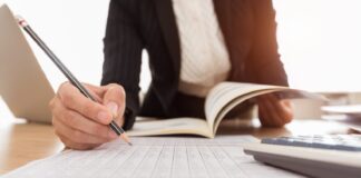 PUESTO DE AUXILIAR CONTABLE PARA TRABAJO DE MEDIO TIEMPO, CON FACILIDAD PARA CÁLCULOS MATEMÁTICOS