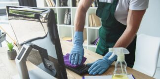 SE CONTRATA MISCELÁNEO/A PARA REALIZAR LIMPIEZA DE ÁREAS ASIGNADAS CON DISPONIBILIDAD PARA TRABAJAR DE INMEDIATO