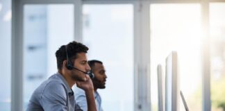 BUSCAMOS VENDEDOR CALL CENTER PARA TIEMPO COMPLETO APOYAR AL AGENTE DE VENTAS CON LLAMADAS DE SUS CLIENTES