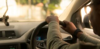SE BUSCA CHÓFER PARA EMPRESA DE TRANSPORTES