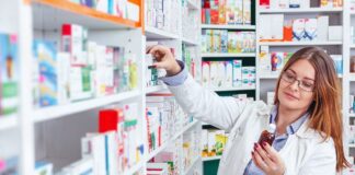 NECESITAMOS AUXILIAR DE FARMACIA PARA ATENDER A LOS CLIENTES (REALIZAR ENTREGA Y COBRO DE PRODUCTOS)