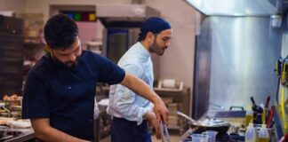 SE SOLICITA COCINEROS/AS PARA PREPARACIÓN DE PLATOS EN RESTAURANTE (3 DÍAS A LA SEMANA)