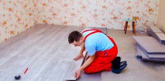 SE REQUIERE INSTALADOR DE PISOS PARA COLOCACIÓN DE BALDOSAS, HORMIGÓN, ENTRE OTROS MATERIALES DE CONSTRUCCIÓN
