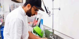 SE REQUIERE LAVAPLATOS CON DISPONIBILIDAD PARA TRABAJAR LOS FINES DE SEMANA DURANTE 4 HORAS