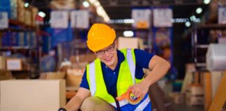 SE SOLICITA EMBALADOR DE PRODUCTOS PARA JORNADA DE MEDIO TIEMPO (HOMBRE Y/O MUJER)
