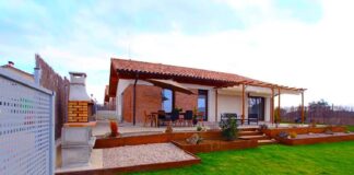 SE REQUIERE PAREJA PARA CUIDADO Y MANTENIMIENTO DE FINCA, DISPONIBILIDAD INMEDIATA