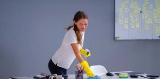SE REQUIERE AUXILIAR DE LIMPIEZA PARA ASEO GENERAL DE DISTINTAS ÁREAS COMO OFICINAS, PASILLOS, ENTRE OTROS