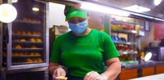 SE REQUIERE PERSONAL PARA PREPARAR SÁNDWICH EN RESTAURANTE, DISPONIBILIDAD INMEDIATA