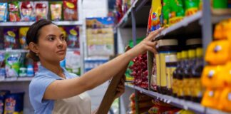 SE SOLICITA REPONEDOR PARA CONTROL DE MERCADERÍA Y ORDEN DE PRODUCTOS EN GÓNDOLAS, TIEMPO COMPLETO
