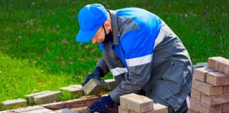 SE SOLICITA PEONES DE CONSTRUCCIÓN PARA LABORES GENERALES DE MONTAJE, TIEMPO COMPLETO Y MEDIO TIEMPO