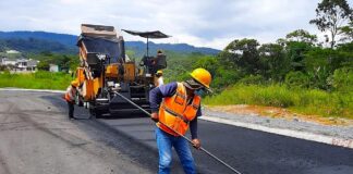 SE REQUIERE OBRERO PARA CONSTRUCCIÓN DE CARRETERAS, ENTRE OTRAS LABORES