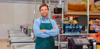 SE REQUIERE CAJERO PARA ATENCIÓN AL CLIENTE Y ESCANEO DE PRODUCTOS, TIEMPO COMPLETO
