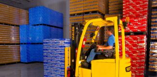 SE SOLICITA MONTACARGUISTA PARA TRASLADO DE MATERIALES EN ALMACÉN, TIEMPO COMPLETO