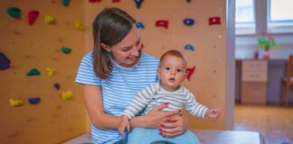 SE REQUIERE NIÑERA PARA CUIDADO DE BEBÉ DE CINCO MESES 6 DÍAS POR SEMANA