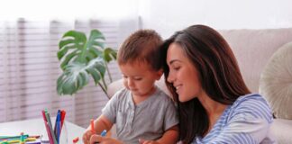 SE REQUIERE NIÑERA RESPONSABLE PARA TRABAJAR 4 DÍAS POR SEMANA