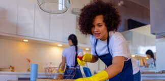 SE REQUIERE PERSONAL DE LIMPIEZA 3 VECES POR SEMANA (2 HORAS AL DÍA)
