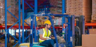 SE SOLICITA MONTACARGUISTA PARA ORDEN Y CARGA DE MERCADERÍA EN ALMACÉN