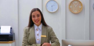 SE SOLICITA RECEPCIONISTA DE TIEMPO COMPLETO (5 DÍAS A LA SEMANA)