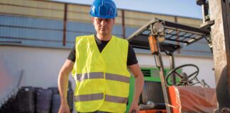 SE SOLICITA TRABAJADOR DE CONSTRUCCIÓN PARA CARGA Y DESCARGA DE MATERIALES, TIEMPO COMPLETO