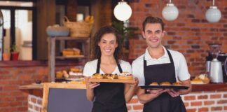 SE SOLICITA CAMARERO/A PARA ATENCIÓN AL CLIENTE Y TOMA DE PEDIDOS (CON O SIN EXPERIENCIA)