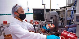 SE SOLICITA OPERARIOS DE PRODUCCIÓN PARA PREPARACIÓN Y CONTROL DE CALIDAD DE PRODUCTOS