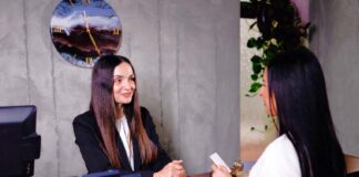 SE REQUIERE RECEPCIONISTA PARA ATENCIÓN AL CLIENTE Y CONTROL DE MERCADERÍA EN ESTABLECIMIENTO, TIEMPO COMPLETO