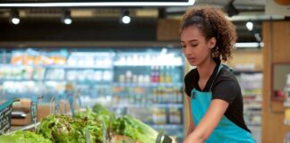 SE REQUIERE GONDOLERO PARA ORDEN Y REGISTRO DE PRODUCTOS (HOMBRE Y/O MUJER)