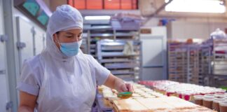 SE SOLICITA OPERARIO DE PRODUCCIÓN PARA ETIQUETADO Y EMPAQUE DE PRODUCTOS