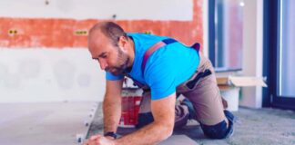 SE SOLICITA ALBAÑIL PARA COLOCACIÓN DE AZULEJOS Y LABORES GENERALES DE CONSTRUCCIÓN