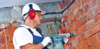 SE REQUIERE ALBAÑIL PARA PROYECTOS GENERALES DE MANTENIMIENTO, TIEMPO COMPLETO