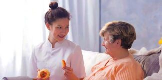 SE SOLICITA CUIDADORA DE ADULTO MAYOR PARA LABORES BÁSICAS (TRABAJO CON DORMIDA)