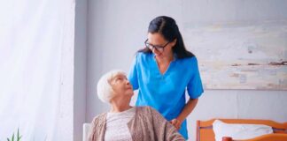 SE SOLICITA CUIDADORA DE ADULTO MAYOR 5 DÍAS A LA SEMANA (MEDIO TIEMPO)