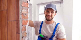 SE SOLICITA ALBAÑIL PARA MANTENIMIENTO GENERAL DE INSTALACIONES
