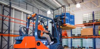 SE REQUIERE MONTACARGUISTA PARA TRASLADO DE MERCADERÍA EN ALMACÉN (TIEMPO COMPLETO)