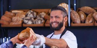 SE SOLICITA AYUDANTE DE PANADERÍA PARA CONTROL DE PRODUCTOS, TURNOS ROTATIVOS