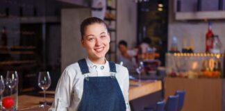 SE REQUIERE CAMARERO CON MÍNIMA EXPERIENCIA PARA ATENCIÓN AL CLIENTE EN RESTAURANTE