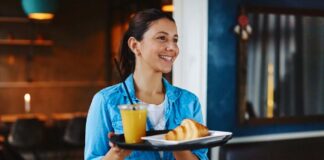 SE SOLICITA AYUDANTE DE CAMARERO CON O SIN EXPERIENCIA PARA ATENCIÓN AL CLIENTE (HOMBRE Y/O MUJER)