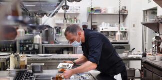 SE SOLICITA COCINERO CON O SIN EXPERIENCIA DE MEDIO TIEMPO PARA RESTAURANTE