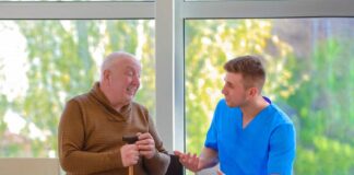 SE REQUIERE CUIDADOR DE ADULTO MAYOR DE TIEMPO COMPLETO Y MEDIO TIEMPO PARA RESIDENCIA