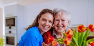 SE SOLICITA CUIDADORA DE ADULTO MAYOR PARA APOYO EN LABORES BÁSICAS (MEDIA JORNADA)